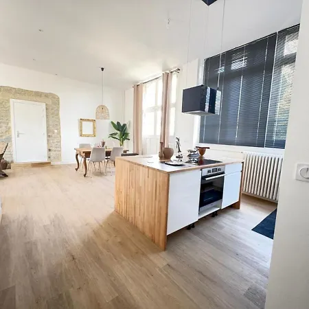 Apartment La Loge Entre Pierre & Histoire Domfront (Orne)