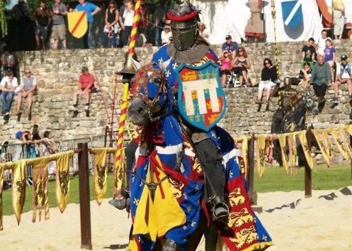 La Loge Entre Pierre & Histoire 公寓