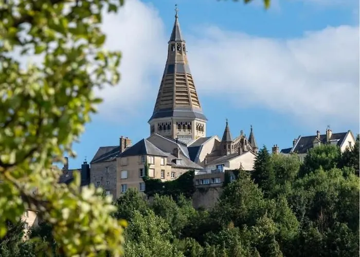 La Loge Entre Pierre & Histoire * דומפרונט